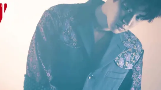 [VIDEO] 160802 EXO Chanyeol @ w korea Youtube Update:

 [W Korea] EXOclusive 찬열 - Staying Golden