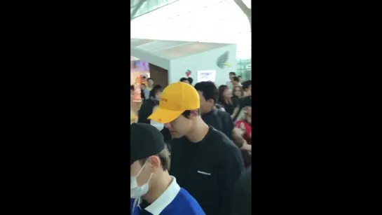 180706 EXO Chanyeol @ Incheon Airport