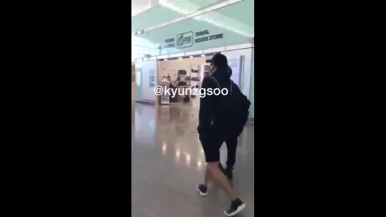 180620 EXO Chanyeol @ Barcelona Airport