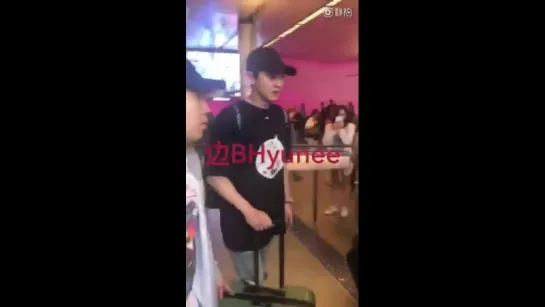 180505 EXO Chanyeol @ LAX Airport