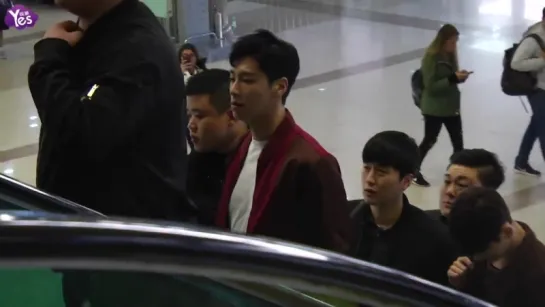 11.03.2018 - Аэропорт Gimpo. TVXQ улетают в Японию