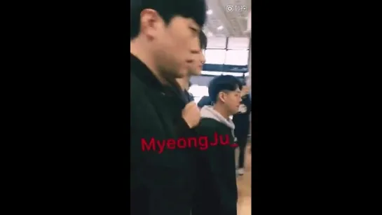 11.03.2018 - Аэропорт Gimpo. TVXQ улетают в Японию