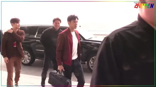 11.03.2018 - Аэропорт Gimpo. TVXQ улетают в Японию