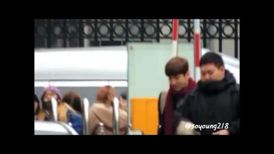 Fancam_Stalk_121221 동방신기 뮤직뱅크 출근길