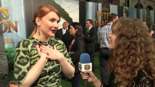 BRYCE DALLAS HOWARD Talks Petes Dragon, Jurassic World 2, Ron Howard, Olaf vs Fonzie  Stella Adler