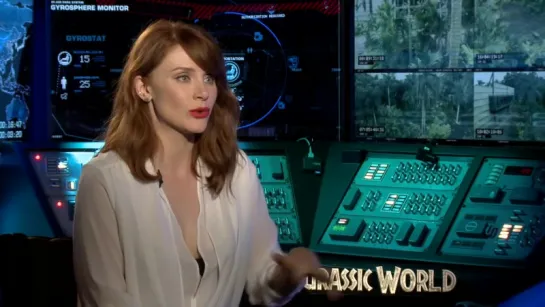 JURASSIC WORLD interviews - Chris Pratt, Bryce Dallas Howard, Colin Trevorrow