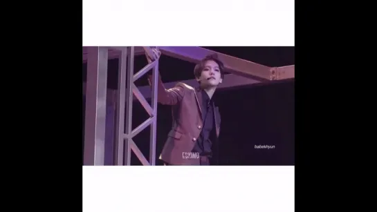 exo dance baekhyun