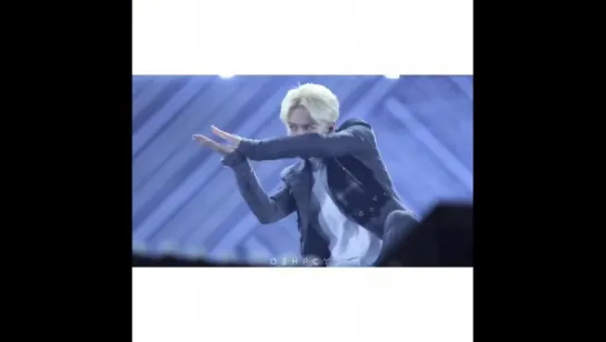 exo dance suho