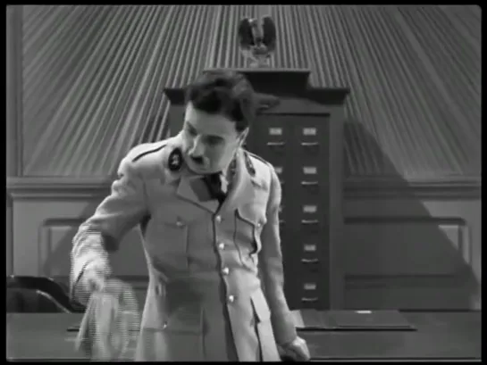 O grande ditador - Legendado  (the great dictator)