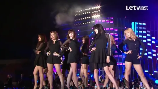 Secret - Love Is Move & Madonna @ 2015 Hallyu Dream Festival 150920