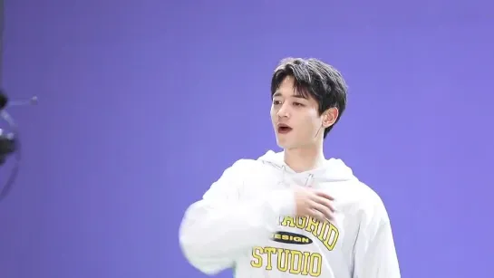 280721 Minho - "SUPERSTAR" MV Making Special @ SHINee World J