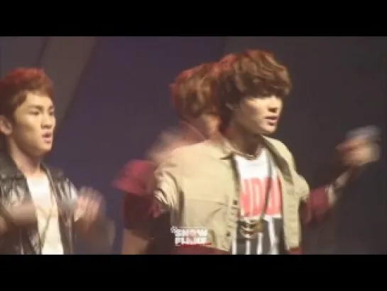 130812 [fancam] Onew - Lucifer @ Duksung University Event