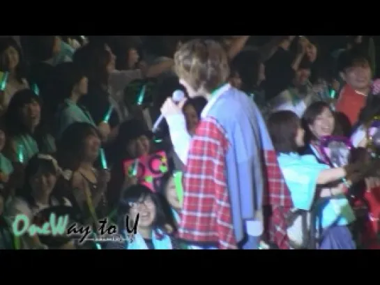 29.04.12 Фокус на Онью - Tie A Yellow Ribbon Round the Old Oak Tree @ JAPAN ARENA TOUR Sapporo[FANCAM]