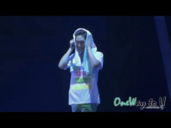 25.04.12. Онью - KEEPING LOVE AGAIN @ THE FIRST JAPANESE ARENA TOUR Fukuoka [FANCAM]