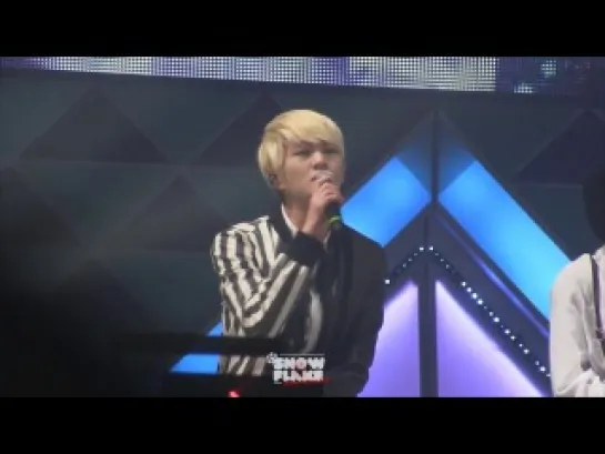 211213 [FC] Onew - In My room (Short ver.) @ SMTOWN Week "The Wizard" Concert