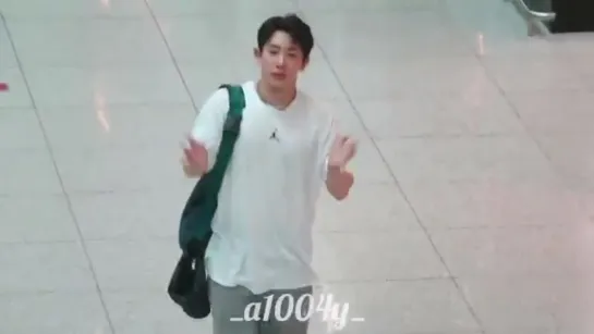 [VK][190621] MONSTA X fancam (Wonho focus) @ Incheon Airport