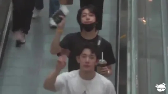 [VK][190621] MONSTA X fancam @ Incheon Airport