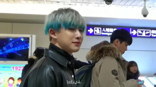 [VK][161217] MONSTA X fancam (Wonho focus) @ Airport Taipei