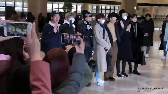 [VK][181211] MONSTA X fancam (Wonho focus) @ Gimpo Airport