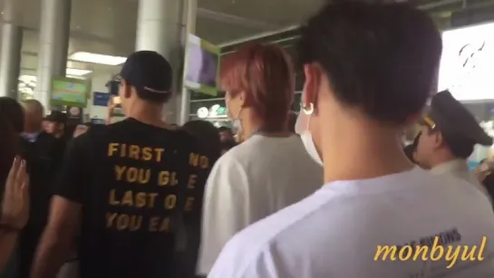 [VK][180831] MONSTA X fancam @ Tansonnhat Airport