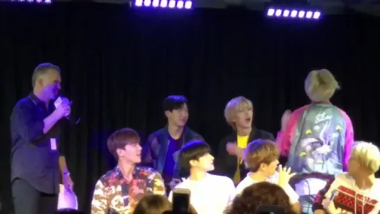 [VK][180814] MONSTA X fancam @ 1043 MYfm