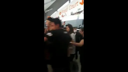 [VK][180804] MONSTA X fancam @ Monterrey Airport