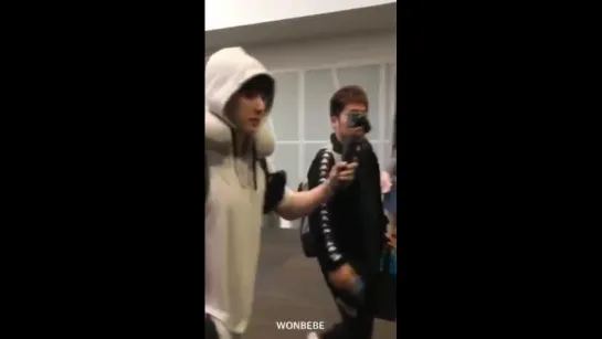 [VK][180730] MONSTA X fancam @ San Francisco Airport