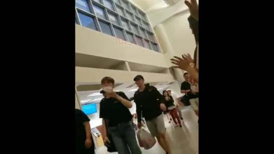 [VK][180725] MONSTA X fancam @ Hartsfield-Jackson Airport