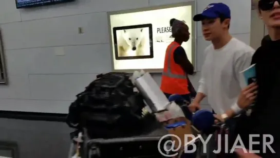 [VK][180719] MONSTA X @ O'Hare Airport