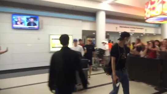 [VK][180719] MONSTA X @ O'Hare Airport