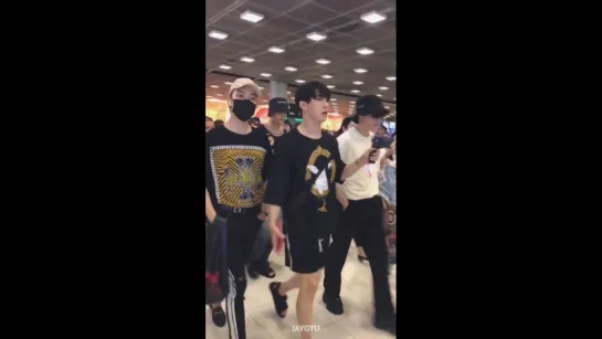 [VK][180628] MONSTA X @ Suvarnabhumi Airport