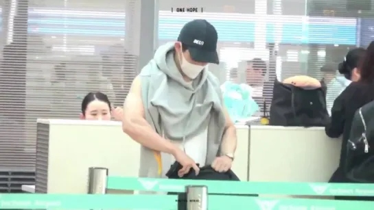 [VK][180616] MONSTA X (Wonho focus) @ Incheon Airport