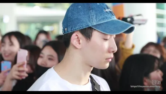 [VK][180428] MONSTA X (Wonho focus) @ Incheon Airport