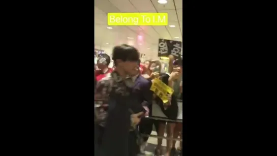 [VK][180301] MONSTA X @ Singapore Airport