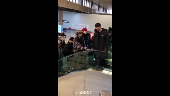 [VK][171128] MONSTA X @ Gimpo Airport