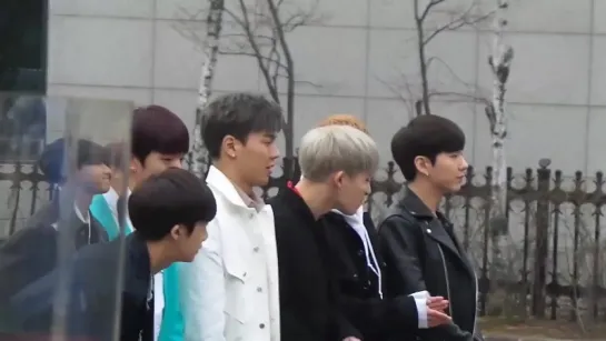 [VK][170324] Monsta X arriving at Music Bank