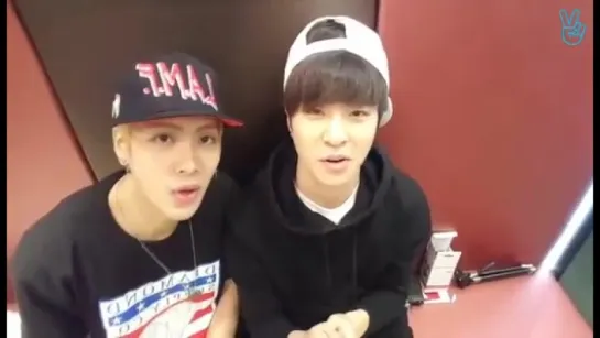 [Видео] 150820 Джексон и Ёнджэ @ GOT7 Spot Live [V APP]