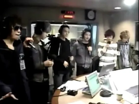 [RADIO]31.01.2012 TEEN TOP 'Crazy' Live @CHJ's Power Time Radio Show