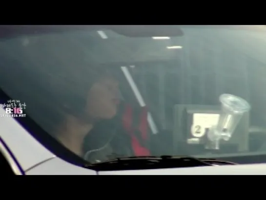 [121125] Niel playing in the car, waiting + rehearsal @ Inkigayo