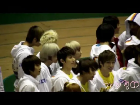 [FANCAM] Teen Top @ MBC Idol Championship - 2