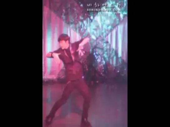 [FANCAM] Ricky & Changjo dance perf (Ricky Focus)@Japan