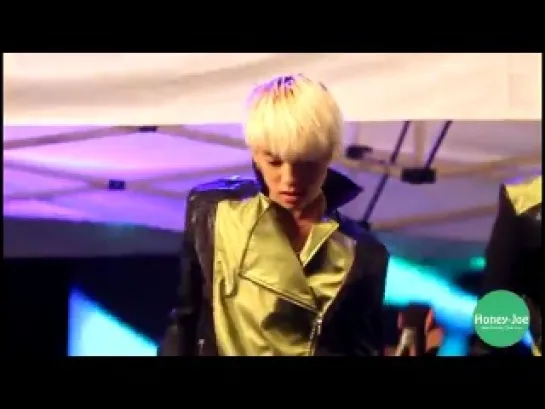 [FANCAM] 30.04.11Teen Top (L.Joe Focus) - Clap @ Starry Night Concert