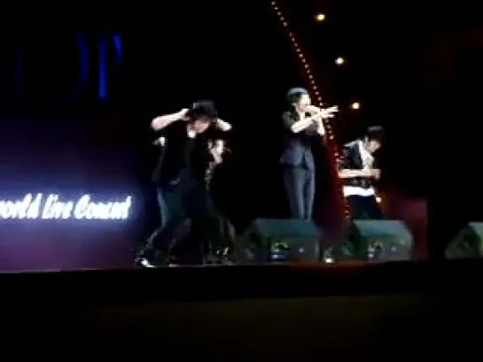 [FANCAM] Teen Top -  Heartbeat (2PM)