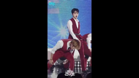 180618 Wanna One - Light (Kuanlin FanCam) @ Show! Music Core