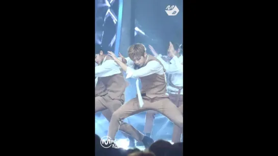 180614 Wanna One - Light (FanCam Daniel) @ M!Countdown