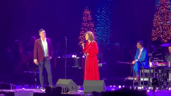 Amy Grant & Marc Martel - Grown Up Christmas List | Live in Minneapolis (2019)