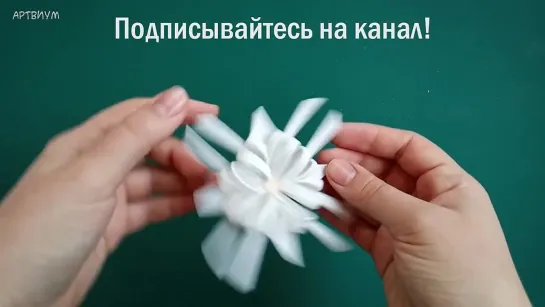 Снежинка из двух квадратиков! Украшение из глиттерного фоамирана • Новогодний декор своими руками