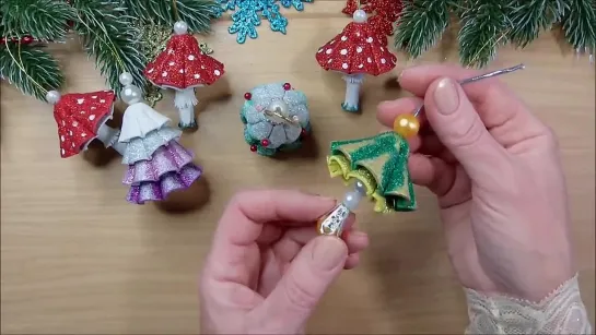 СУПЕР ПРОСТО И БЫСТРО грибочки и ёлочки, новогодние игрушки из фоамирана 🎄 DIY christmas ornaments