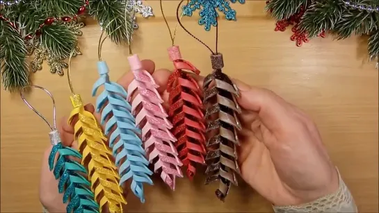 6 EASY DIY Christmas ornaments 🎄 6 ПРОСТЫХ идей Новогодних игрушек из фоамирана