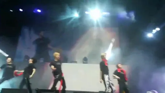 [VK][180623] MONSTA X fancam - Fallin' @ THE 2nd WORLD TOUR 'THE CONNECT' in Madrid